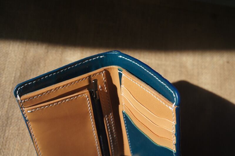 プレミアムウォレット】ルガトショルダーのスリムウォレット【琉球