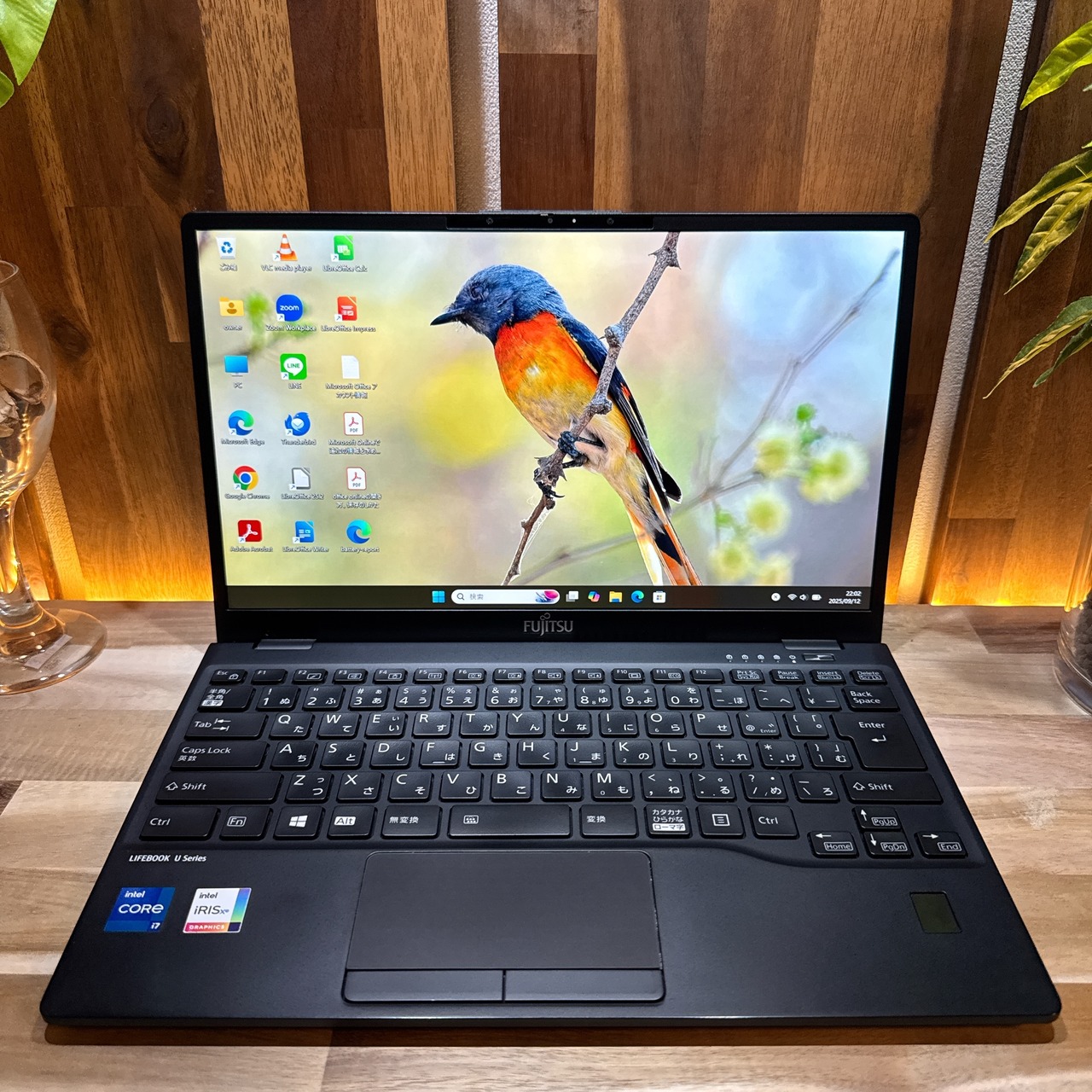 \ 公式ショップ限定価格❣️/ 準美品《最上級》LIFEBOOK U9311/F 最高峰i7 第11世代 メモリ16GB SSD256GB ノートパソコン 安心サポート＆3ヶ月保証付き