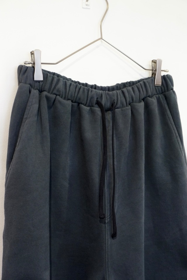 NiLS / sweat short pants