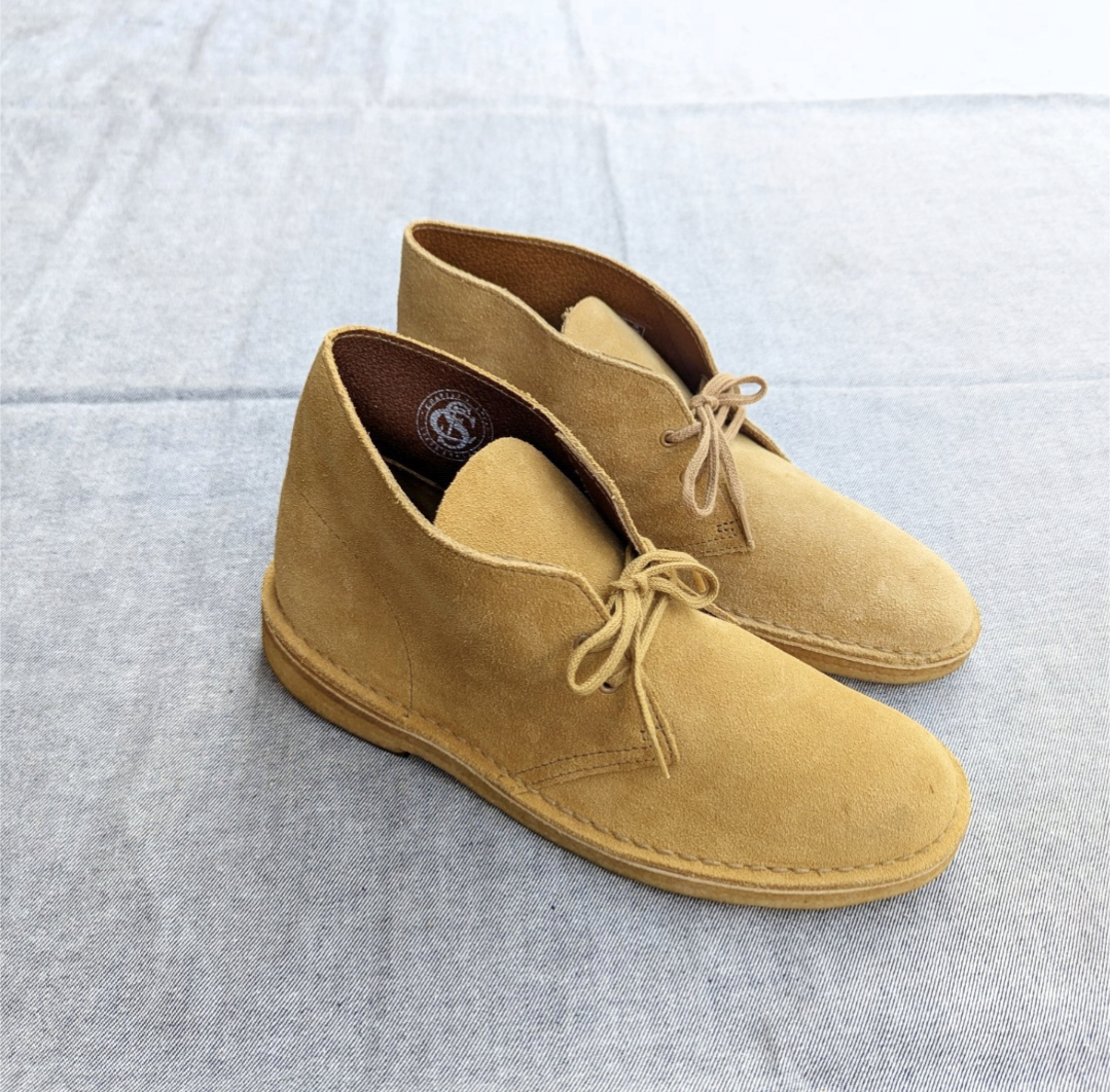 clarks desert boot 未使用品! 小岩店