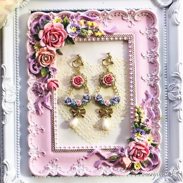 Flower bouquet earring