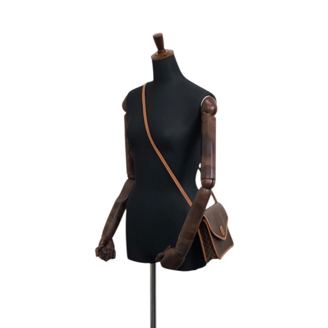 CELINE セリーヌ マカダム ショルダーバッグ ブラウン ブラゾン型押し PVC レザー vintage ヴィンテージ オールド tfmjuy