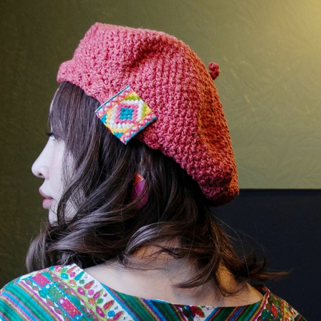 タブ付き 手編みベレー帽（19s-004）