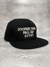 【gifthat別注】Coopers Town Ball Town Cap / クーパーズタウン　ハイクラウン スナップバック キャップ ブラック