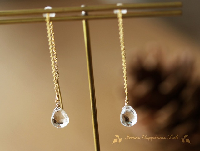 14KGF/ インペリアルトパーズ のアメリカンピアス