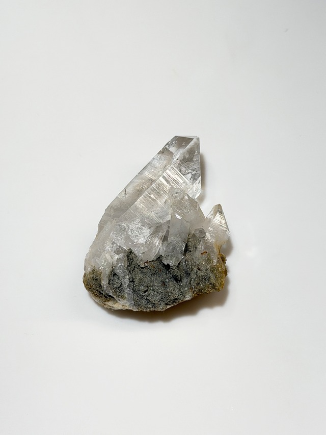 クォーツクラスター【ML-0112】インド