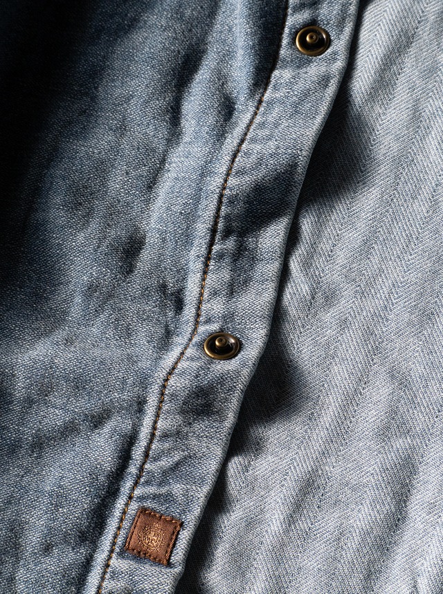 "THE TERRITORY AHEAD" used Denim western shirt