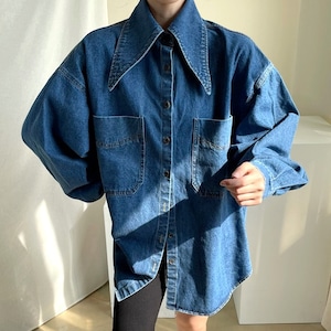 LONG POINTED COLLAR WASHED BLUE DENIM SHIRT 1color M-6482