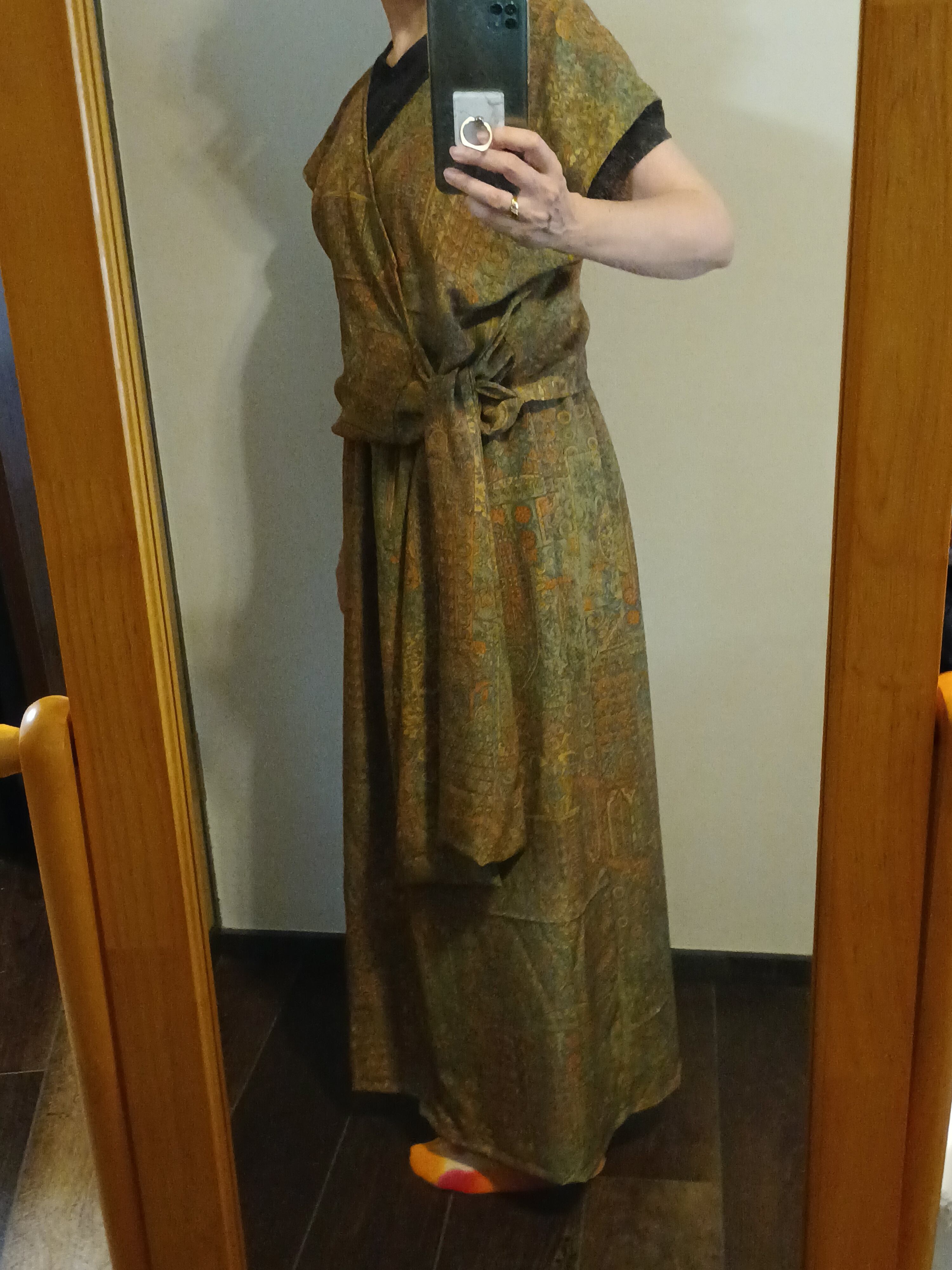 C868.着物リメイク、紬、膝下ワンピース、リボン付き 【公式通販】