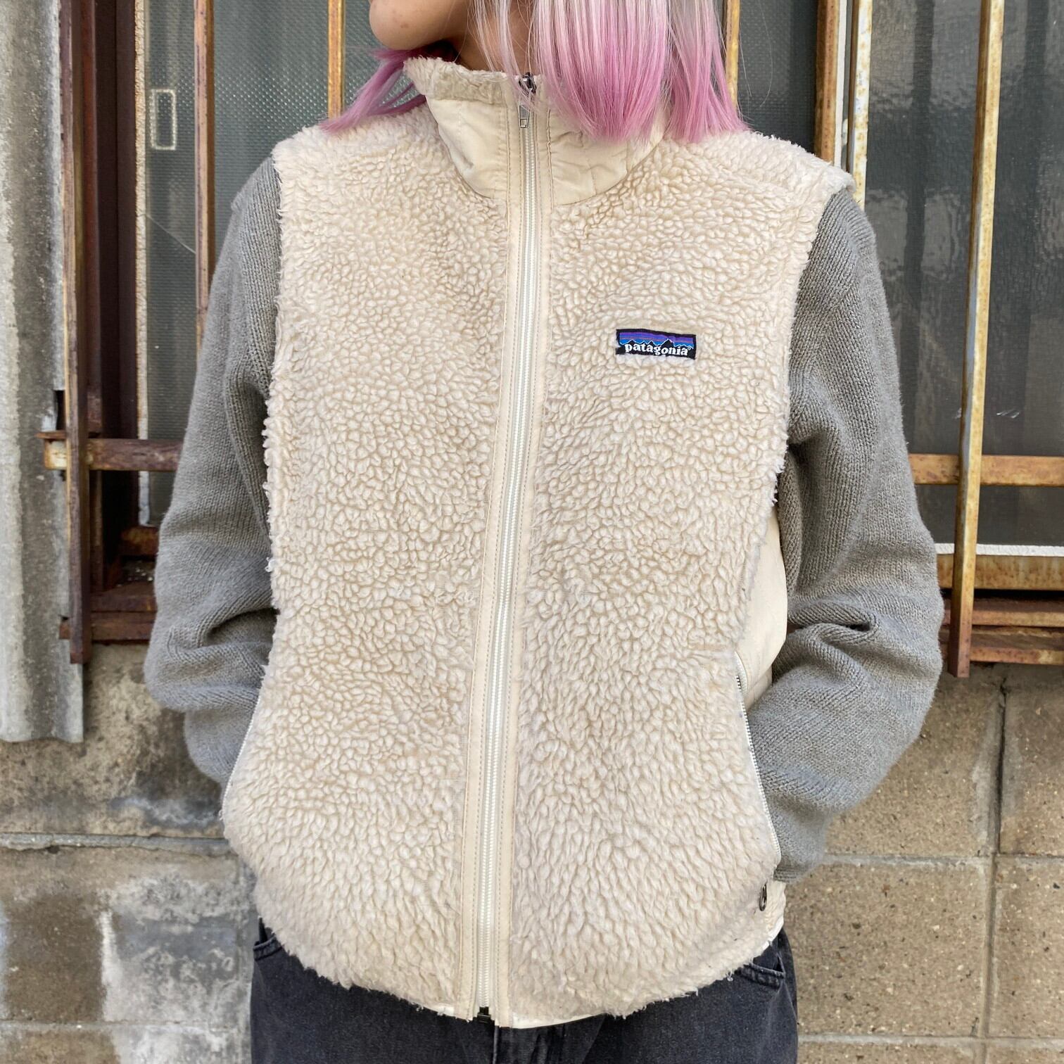 Patagonia レトロxベスト ベージュ