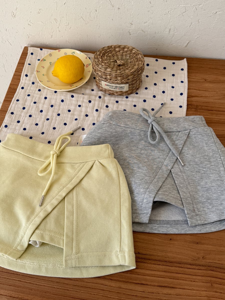 ショート丈ハートトレーナー×インパン付きミニスカート　セットアップ