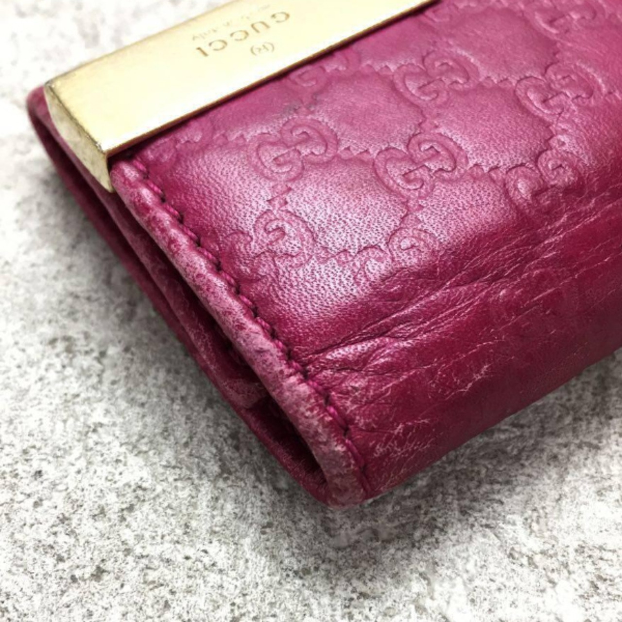 GUCCI(グッチ)総柄６連キーケース/ピンク