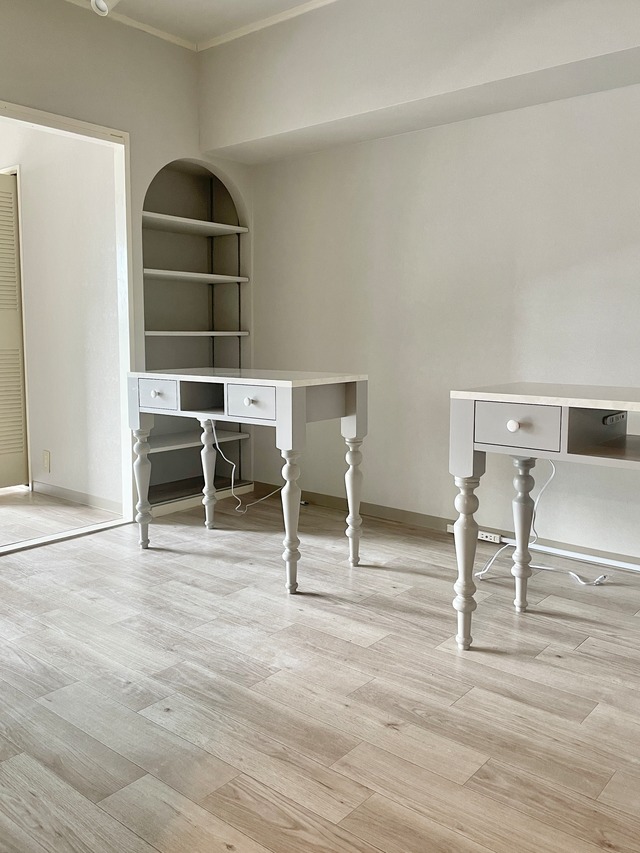 高級ろくろ足ネイルテーブル大理石天板900 (アンティーク調ネイルデスク) W900×D450 かわいいドレッサー