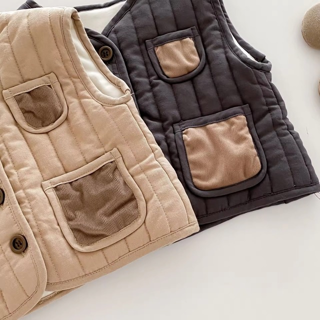 【取寄】暖かくおしゃれに決まるポケット付きベスト