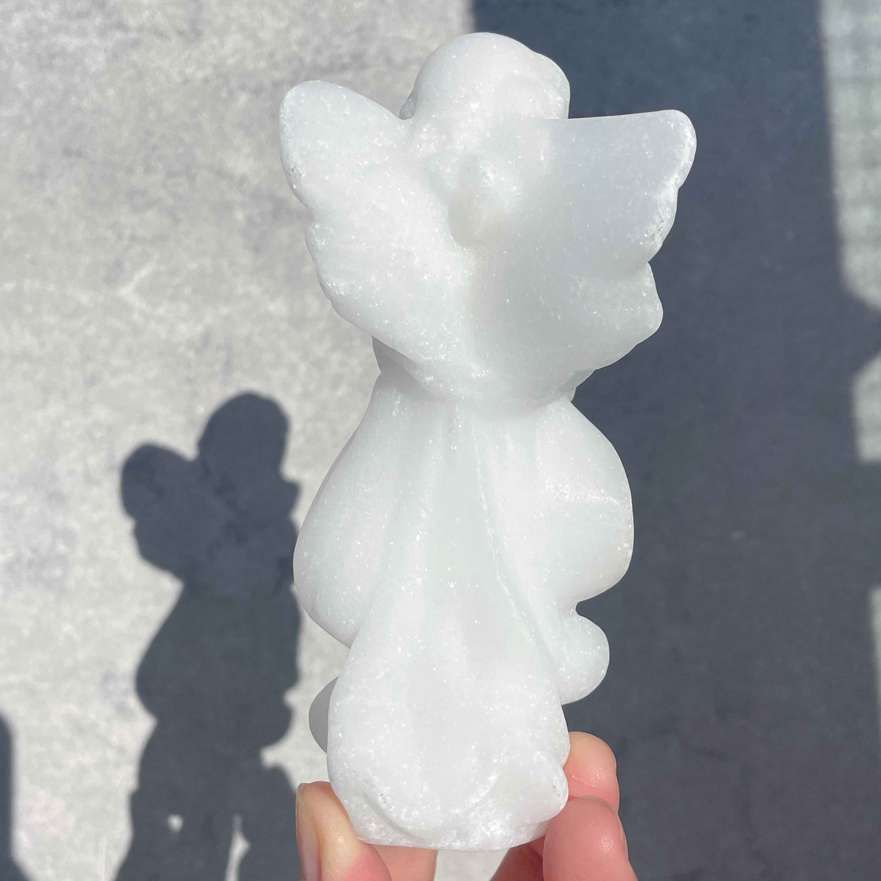 翡翠のスイートエンジェル12◇ White Jade Angel ◇天然石・鉱物