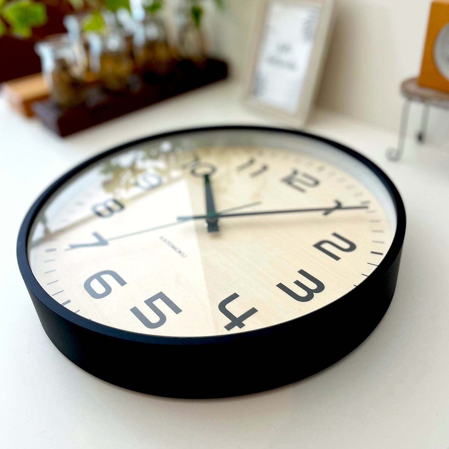 K.factory 掛時計 木製 KATOMOKU plywood clock 23 ブラック km-145BK 掛け時計 | 加藤木工