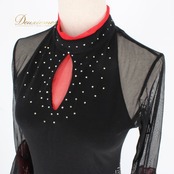 社交ダンス 衣装 スタンダード ドレス ワンピース パーティドレス ブラック系 レッド系 ラインストーン 赤 黒 長袖 レース バイカラー 上品 社交ダンスドレス スタンダード用ドレス ラテンではない モダンドレス ワンピースドレス 大人 可愛い エレガント 華やか 演奏会 舞台 衣裳 発表会 パーティー イベント ダンス衣装 黒ワンピース 赤アクセント レース袖 長袖レース 刺繍風 ストーン装飾 光る ラインストーン飾り ホースヘア ボリュームスカート フレアスカート きらきら 縦ライン