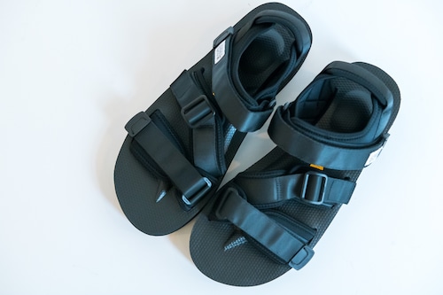 SUICOKE サンダル