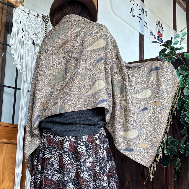 ペイズリー柄パシュミナストール