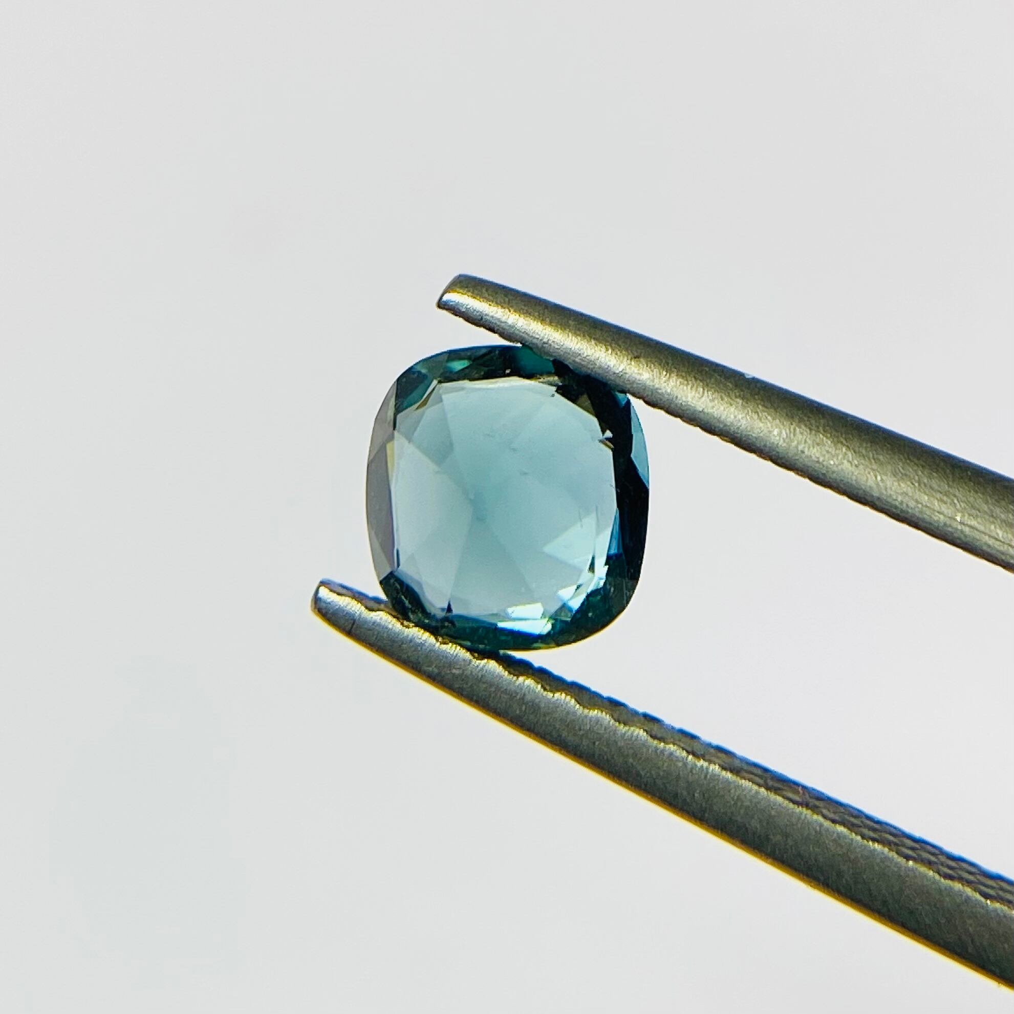 極上！　ラグーントルマリン