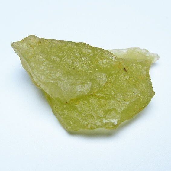 リビアングラス 原石 一点物 171-8192