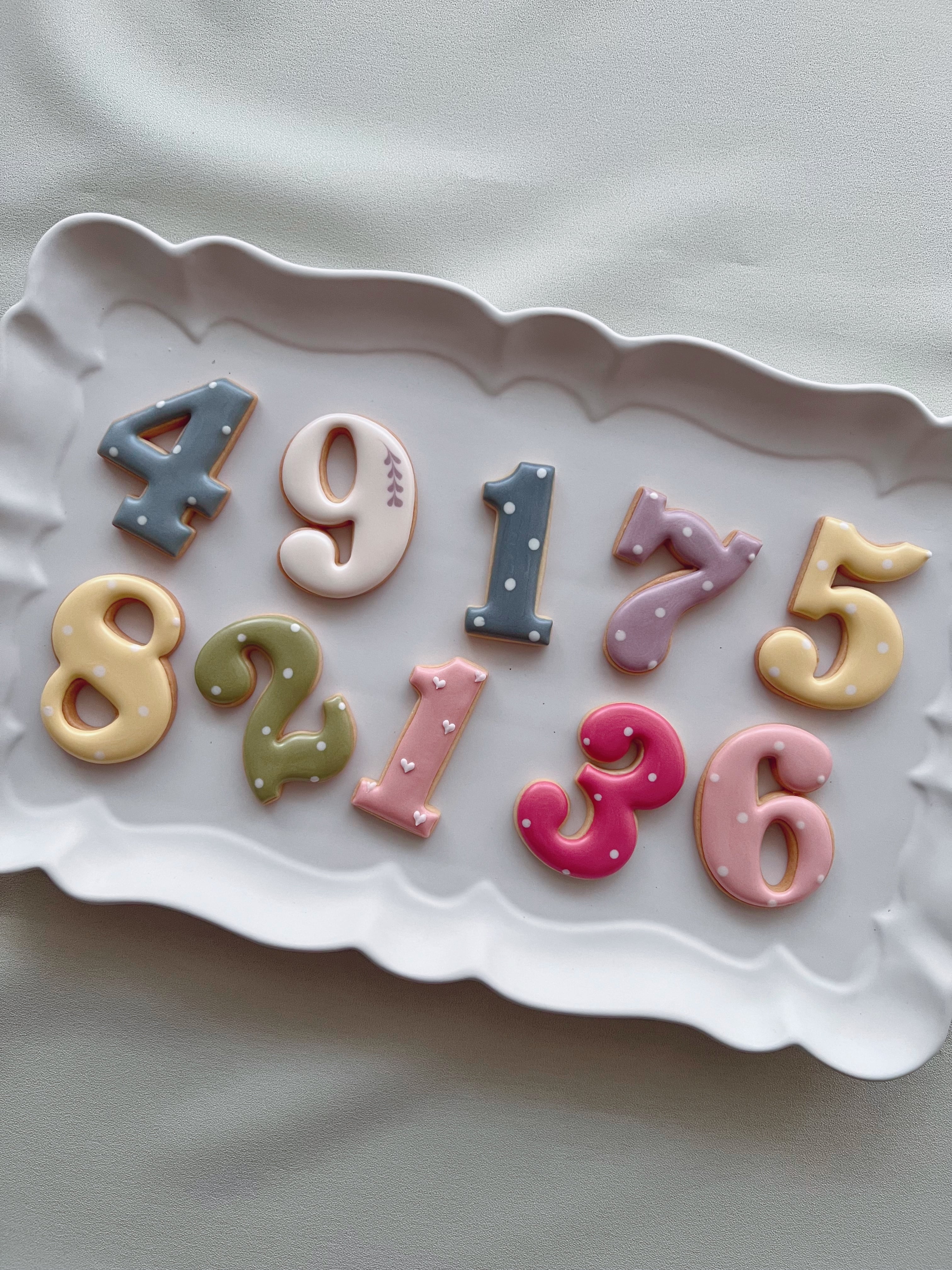 【誕生日】記念日を彩るパステルアイシングクッキー｜誕生日・周年祝い・ご褒美に