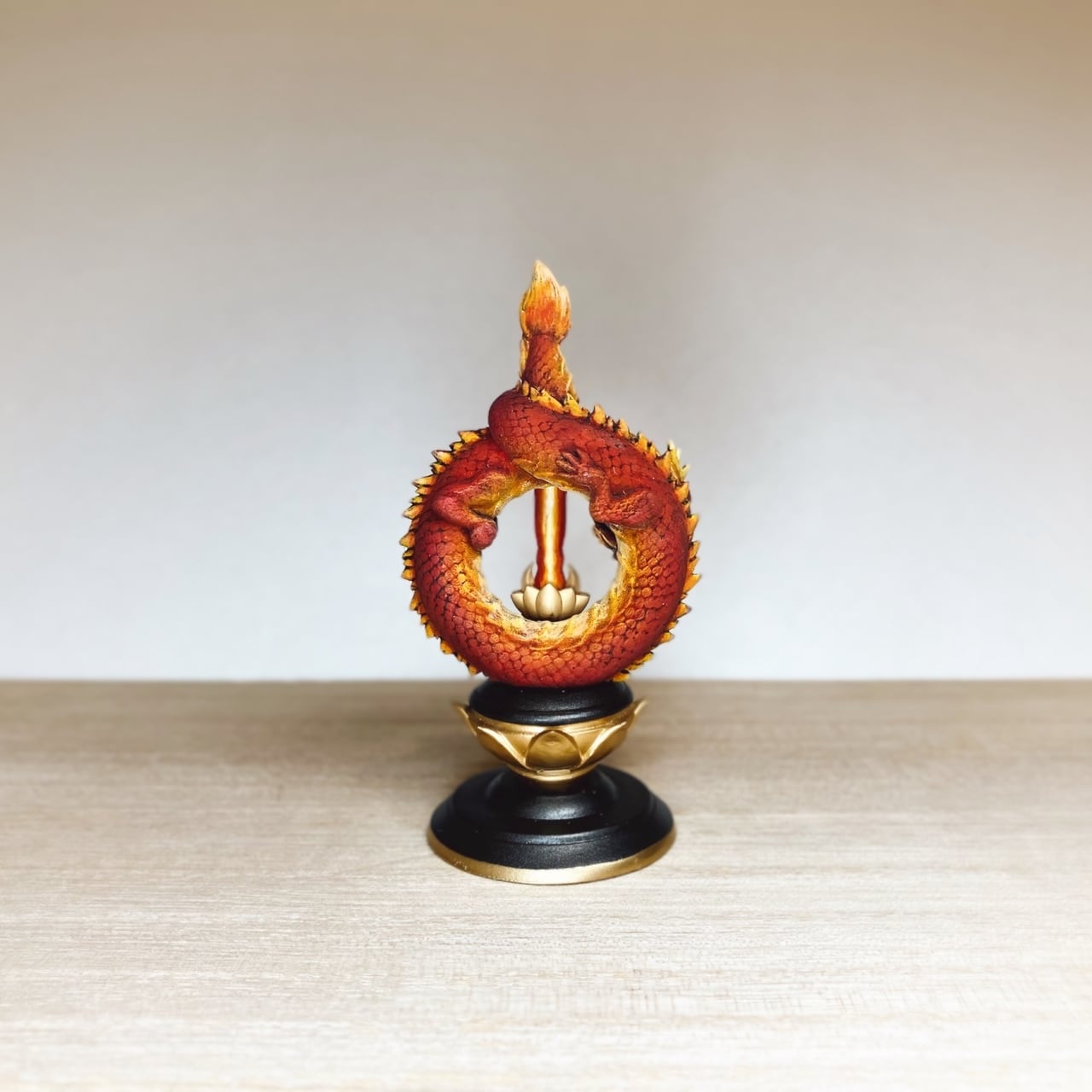 ちいさな仏さま 龍上観音 骨董根付風