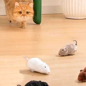 【GOODS】4色フワフワ電動マウス型ストレス解消猫のおもちゃ