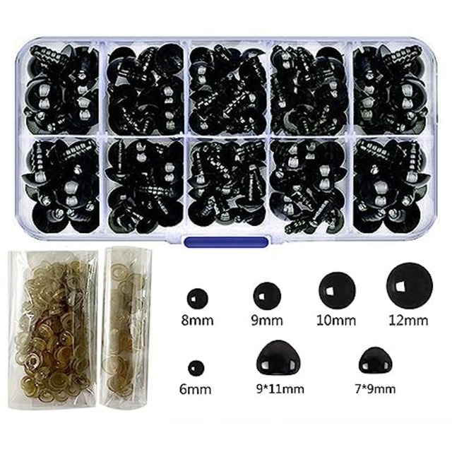 YIXINLYMY さし目 ドールアイ ぬいぐるみ 目玉 パーツ さし鼻 動物鼻 プラスチックノーズ DIY 縫製 クラフト 手芸パーツ 手作り (さし目 6mm/8mm/9mm/10mm/12mm/9*11mm/7*9mm 135個入り)