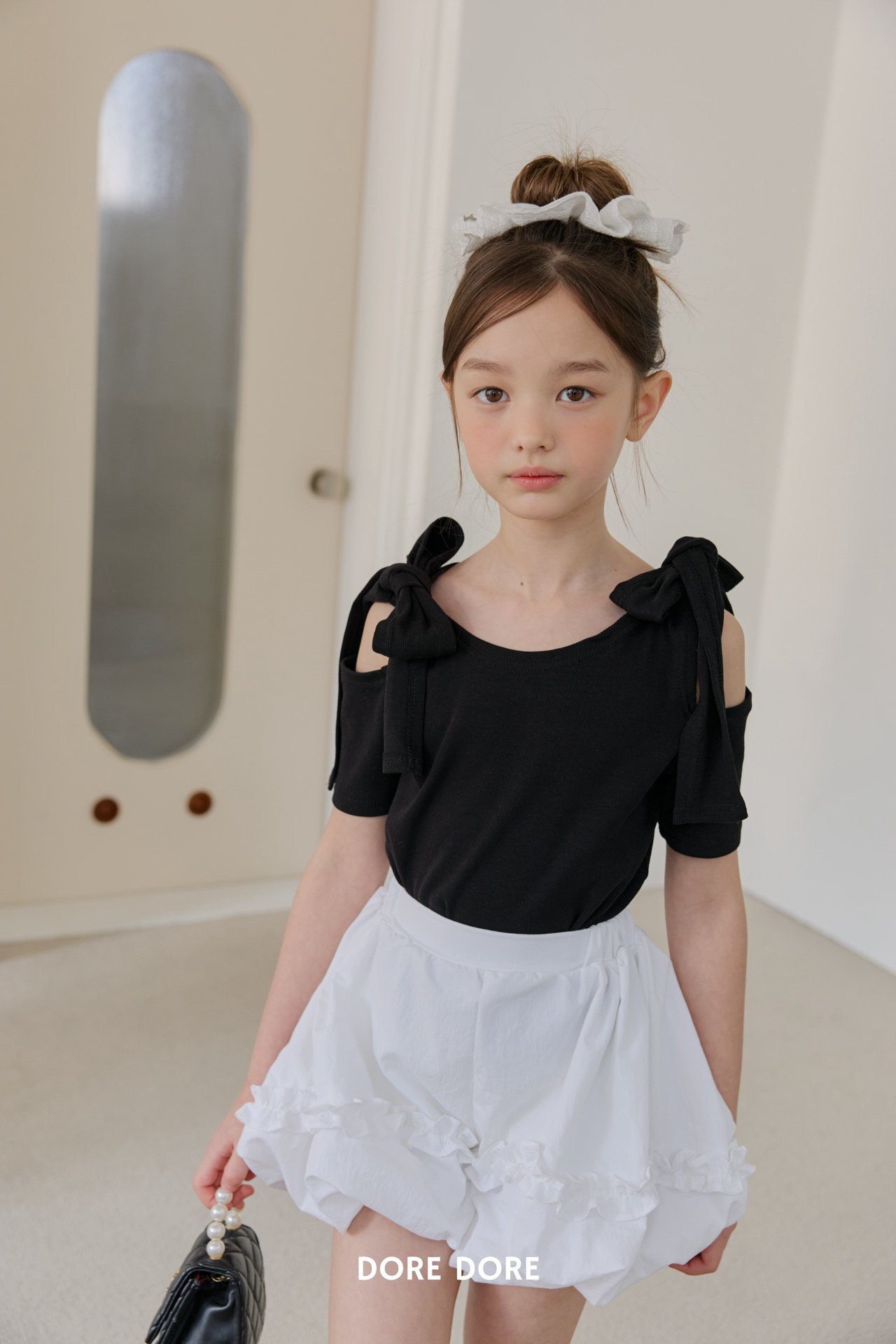 [DOREDORE] Ribbon off-shoulder top (13/15) / [도레도레] 리본오프숄더티 (13/15)