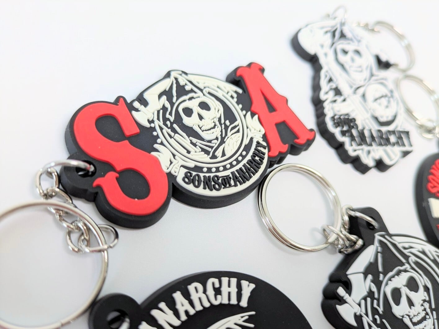 送料無料! ★ラバーキーホルダー★【 Sons of Anarchy ( サンズオブアナーキー ) 】サムクロ 〚アメリカン雑貨 アメトイ〛