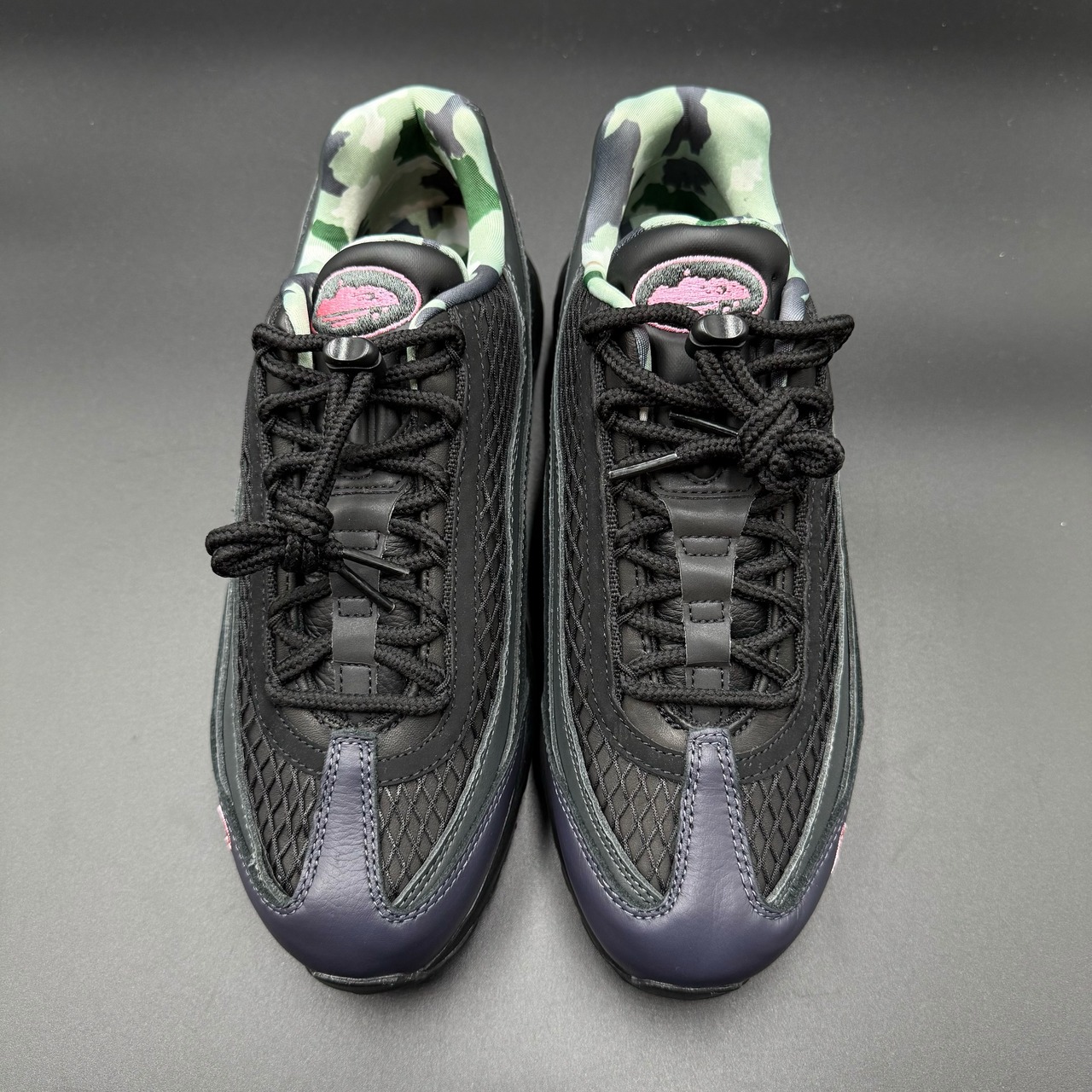 ×CORTEIZ NIKE AIR MAX 95 GRIDIRON PINK BEAM FB2709-001
