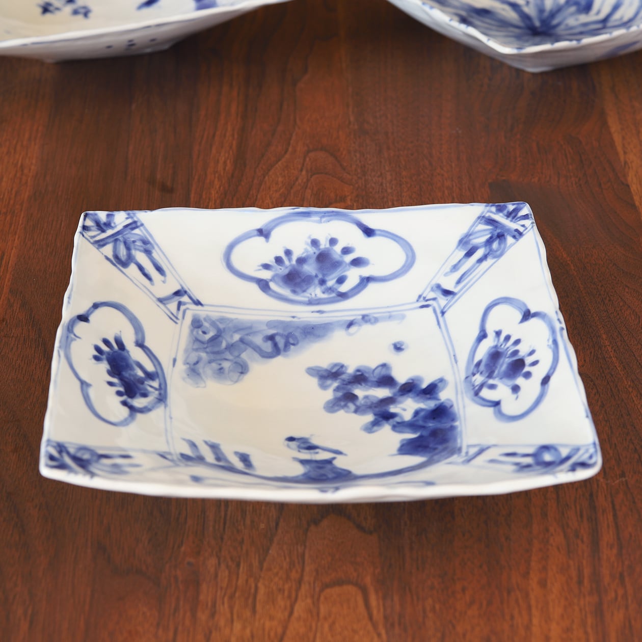 練上焼締 波文 四方鉢 草場勇次 作 艸窯（有田焼） | にっこう生活館