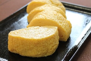 【人気】厳選鶏卵使用・プレミアム金の玉子焼き(太巻き・450g)×2本セット