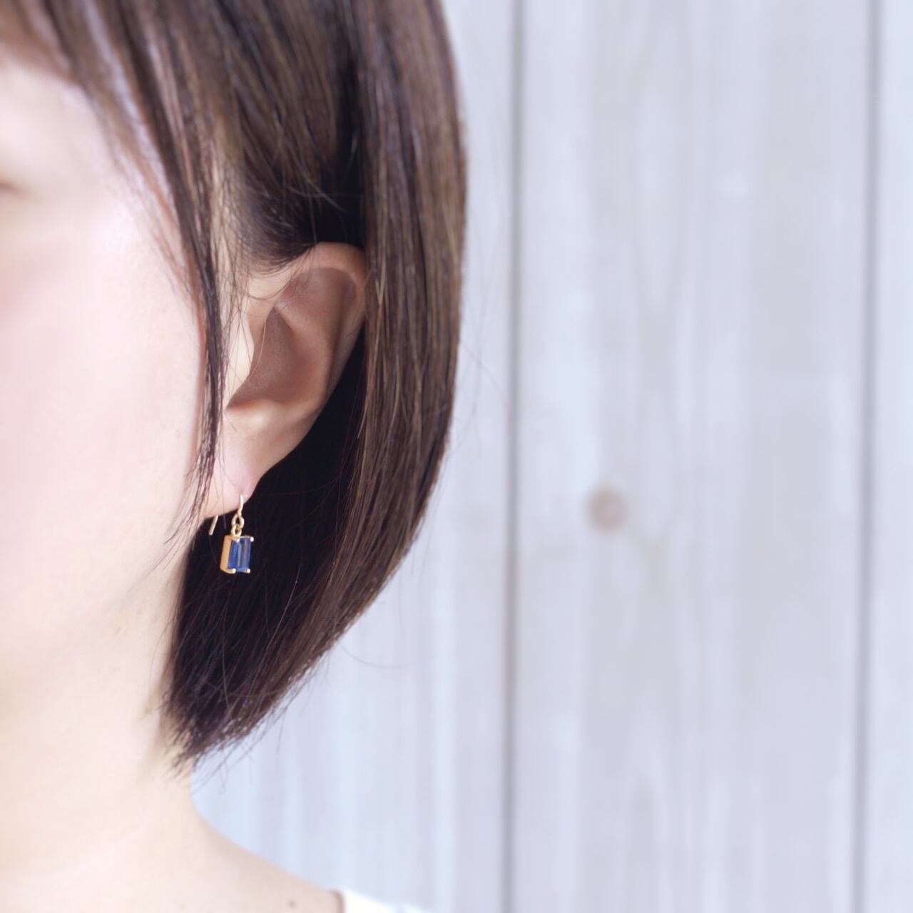 限定】カイヤナイトレクタングルK14GF枠留めピアス・イヤリング