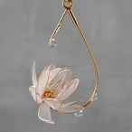 水面に咲く睡蓮 －Gold & Silver－ | ピアス / イヤリング