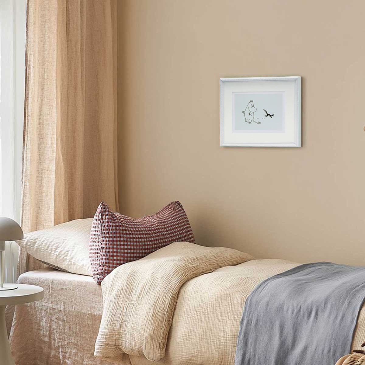 ムーミン 北欧 Postery 「ムーミンとリス」送料無料 フレーム 展示用フック付アートポスター 絵画 インテリア アート