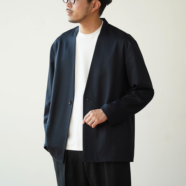 【秋冬ver】何も考えずに大人の好印象コーデが完成する「尾州ウールノーカラージャケット」（SUPER120's）