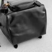 プラダ ダングル レザー トップハンドル ミニバッグ ブラック レザー