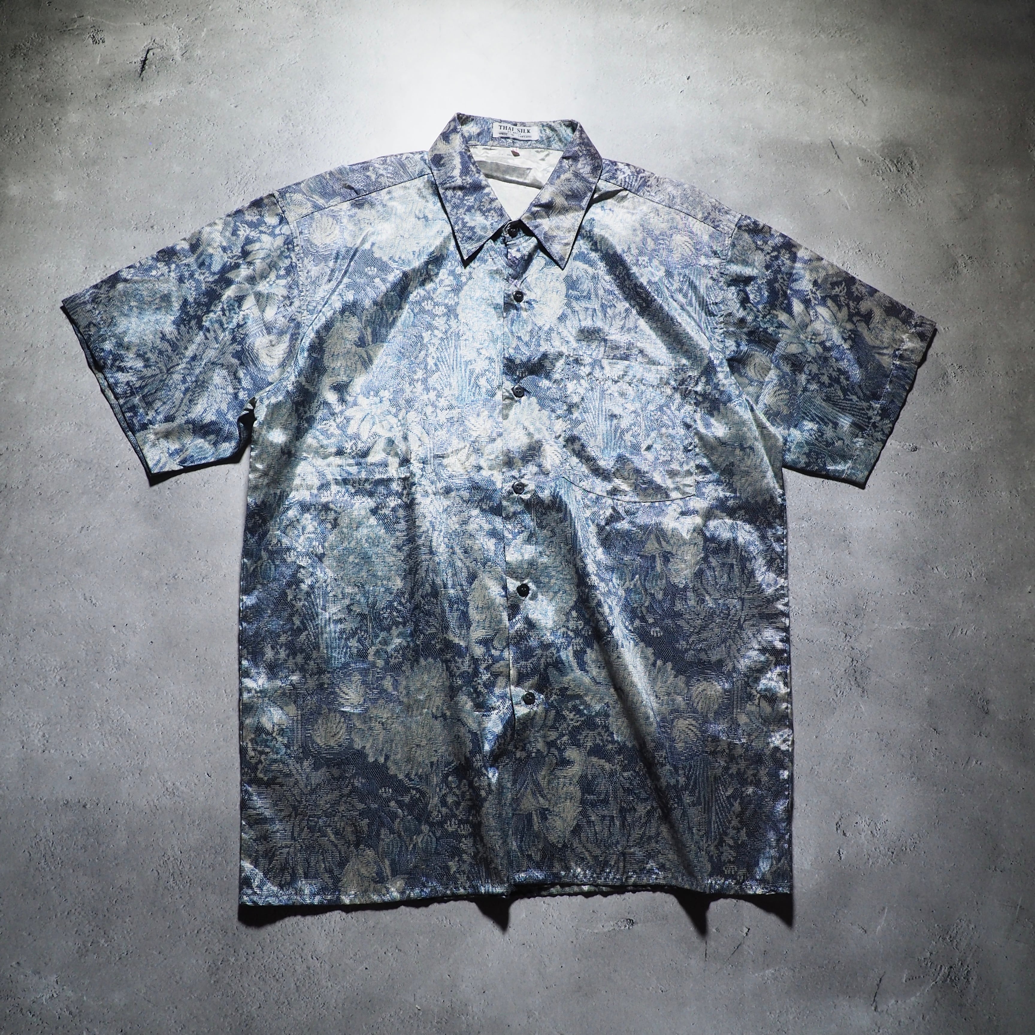 1990s ” Thai silk ” Cold contemporary art pattern Design vintage SS drape shirt