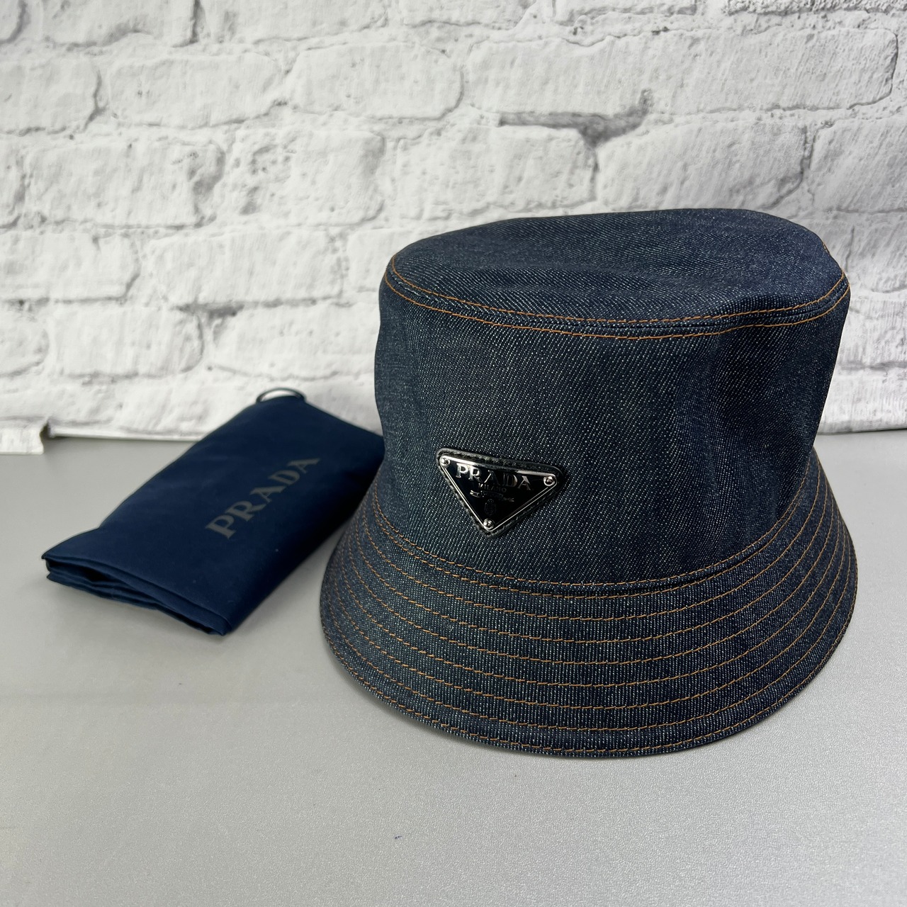 PRADA プラダ 三角ロゴ XL デニム 帽子 紺 A-12855