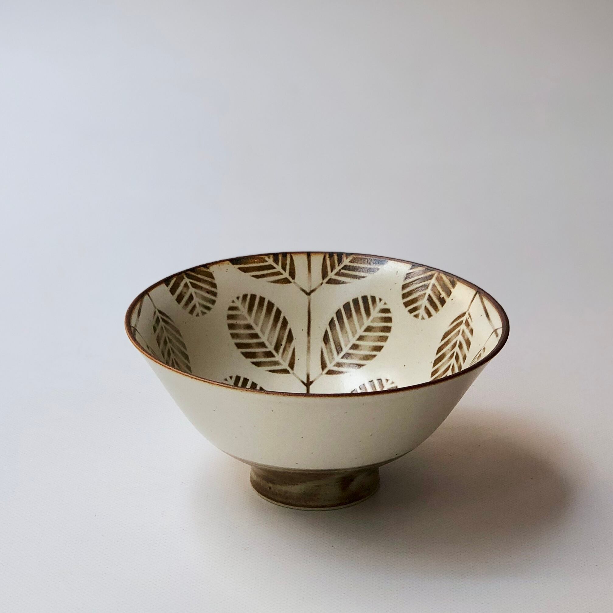 波佐見焼 飯碗 ブラウンリーフ