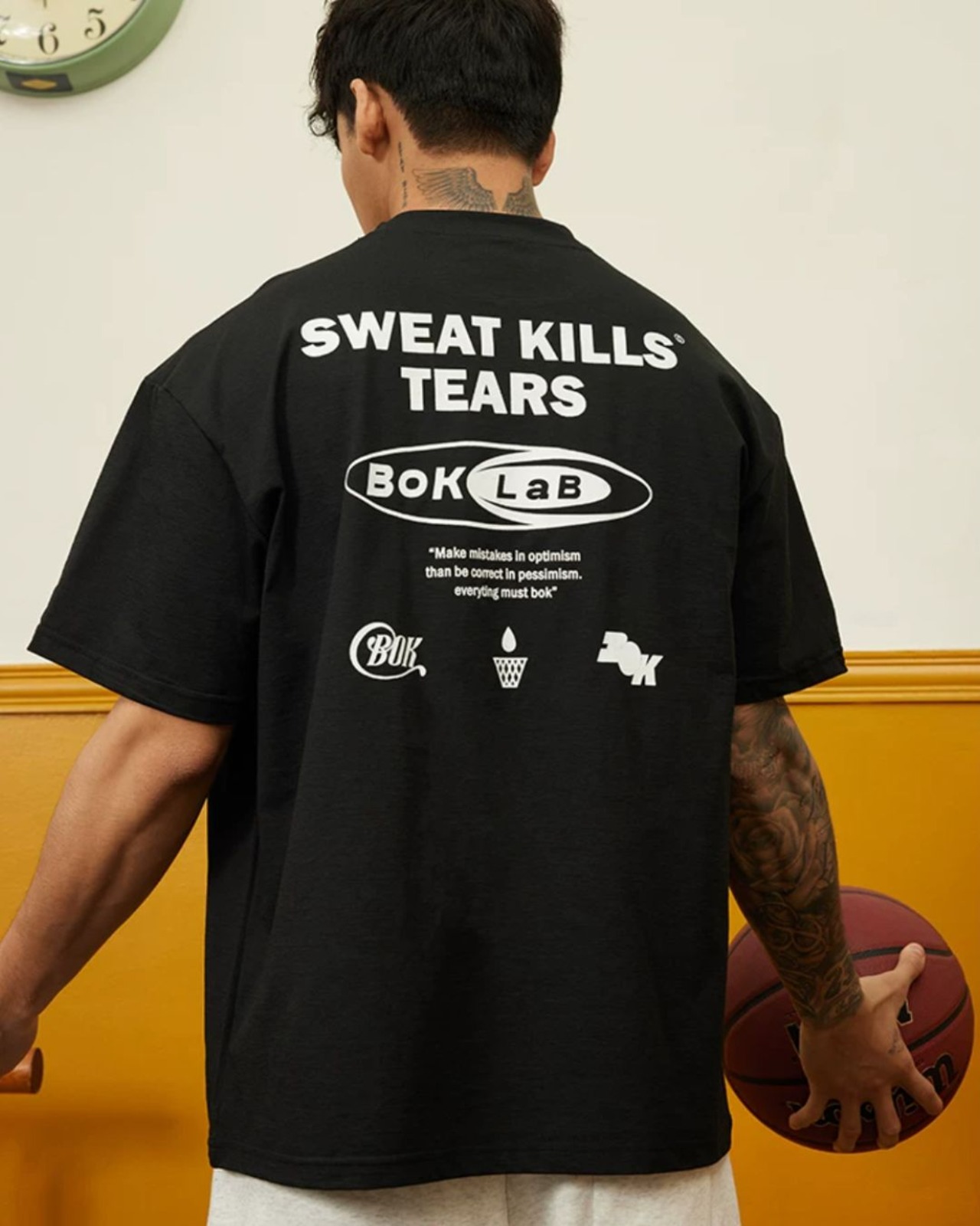 グラフィックオーバーサイズ半袖Tシャツ S0540