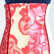 【美品 フラメンコ衣装】レッド SONIA JOHNES ソニアジョーンズ ファルダ スカート ハイウエスト ボランテ フリル レース 花柄 赤 ピンク ボリューム アイボリー コスチューム ダンス 発表会