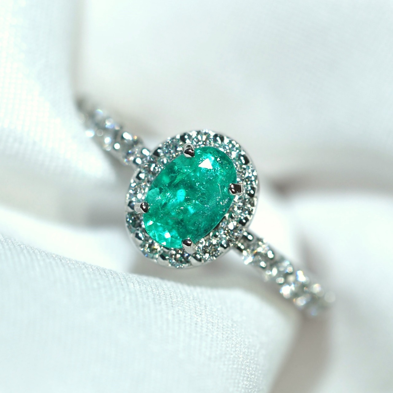 パライバトルマリン ブラジル産 リング 0.72ct D0.32ct pt900