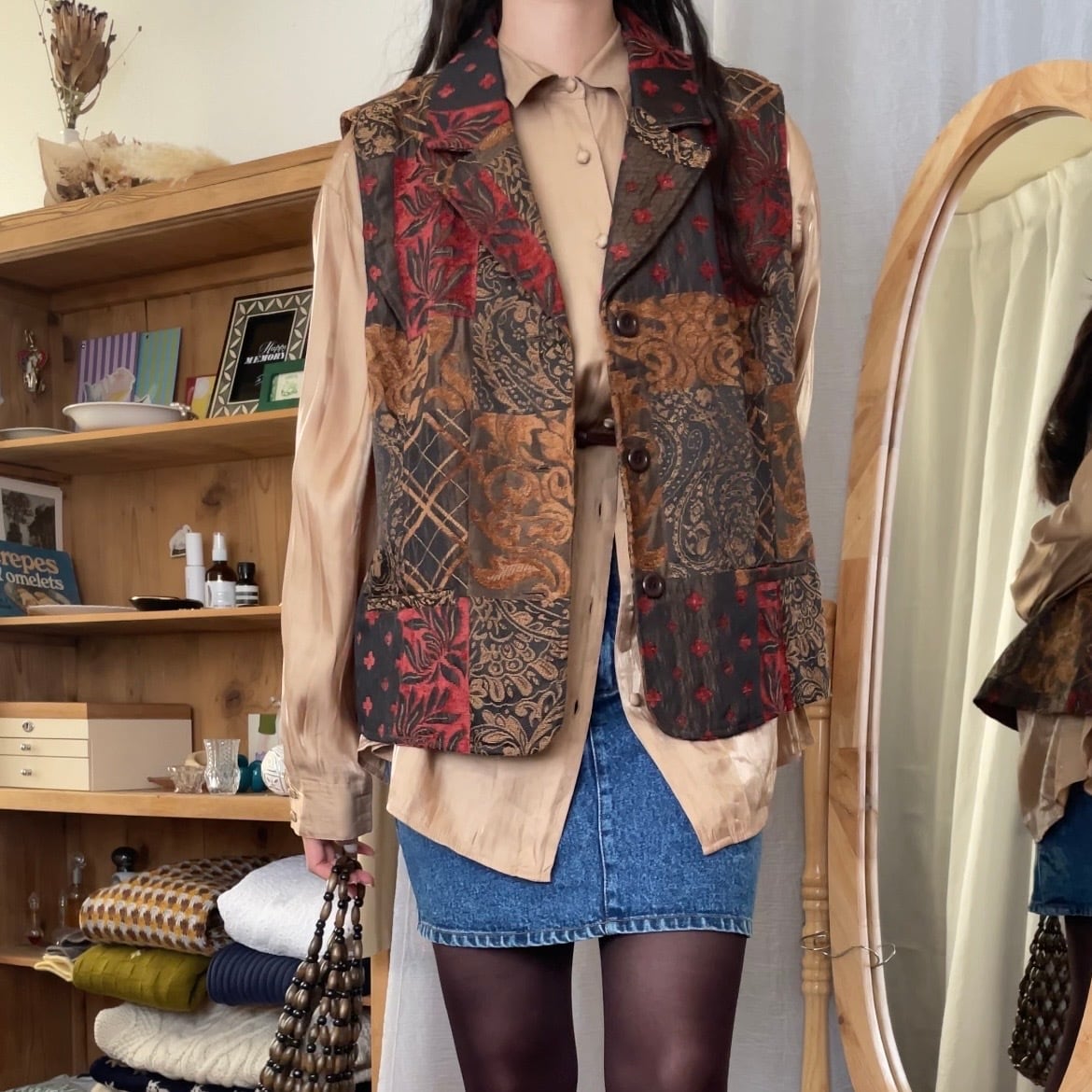 総柄 織生地襟付きベスト