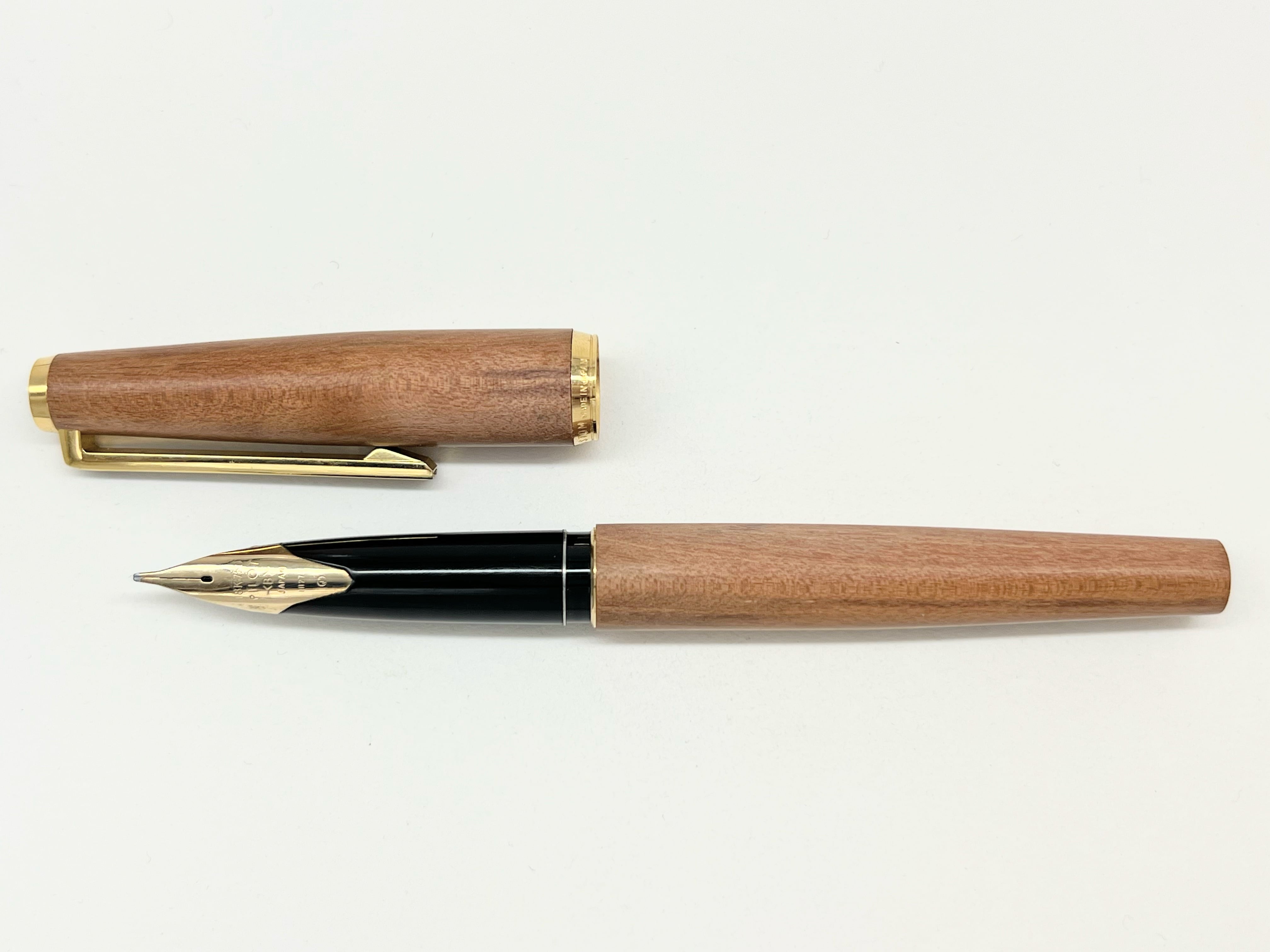 ペリカン 100N グリーンマーブル 40〜50年代 万年筆 字幅 F ペリカン 100N グリーンマーブル 40〜50年代 万年筆 字幅 F