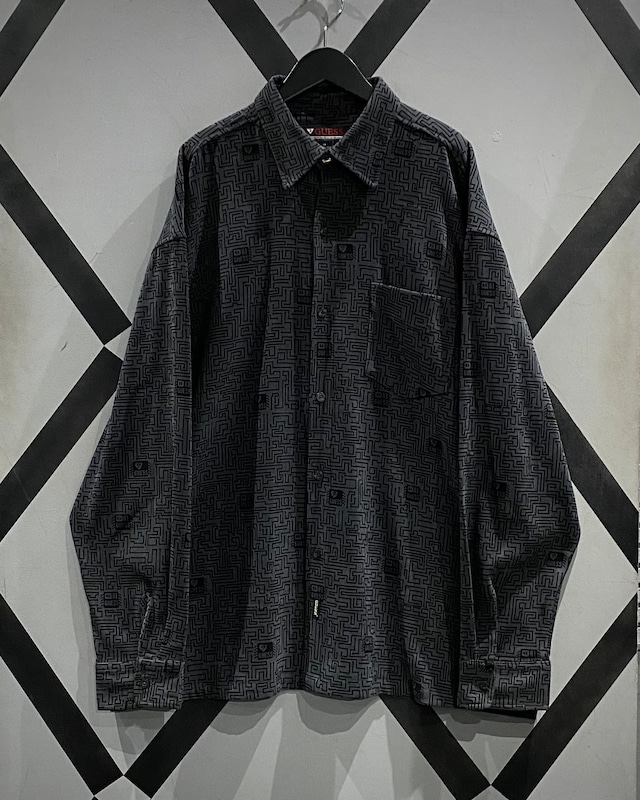 【X VINTAGE】“OLD GUESS JEANS” Maze Pattern Vintage L/S Shirt