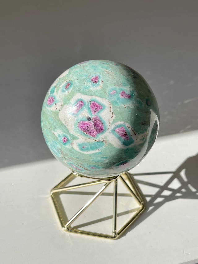 ルビーインフックサイトスフィア/Ruby in fuchsite sphere
