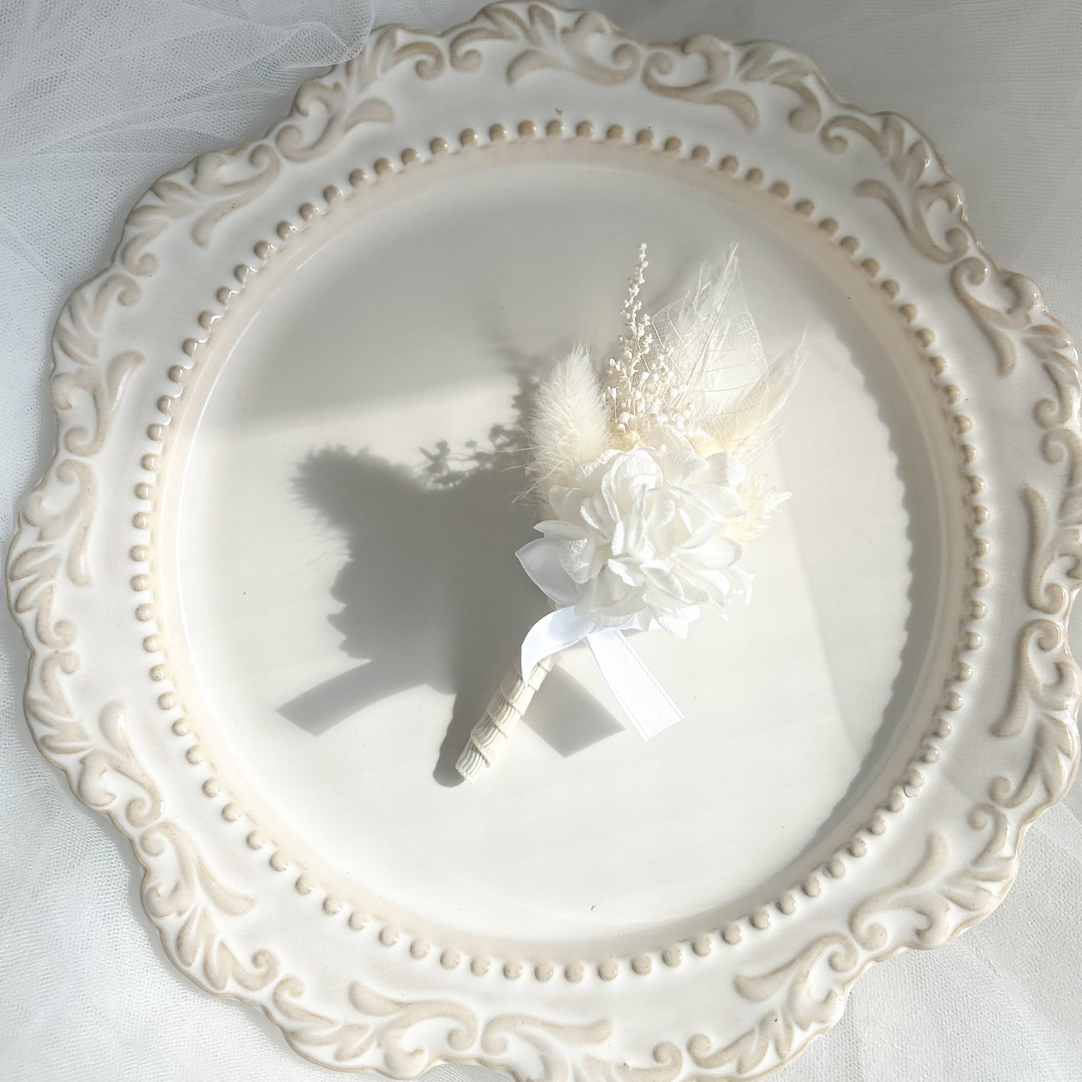 White 【kids boutonia 】